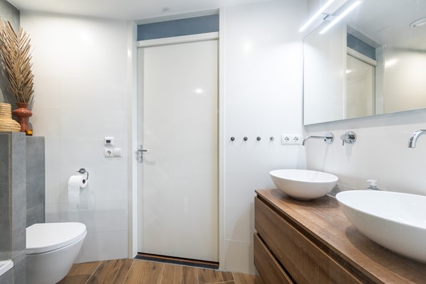 Medium property photo - Glazenmakerhof 120, 2492 RV Den Haag